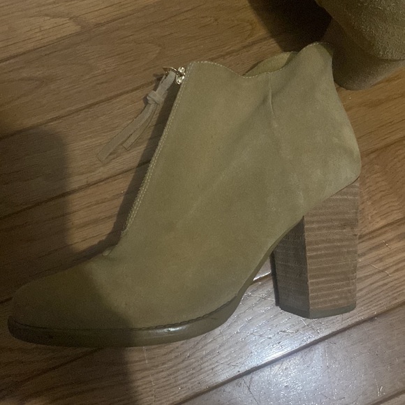 Booties - Picture 6 of 6